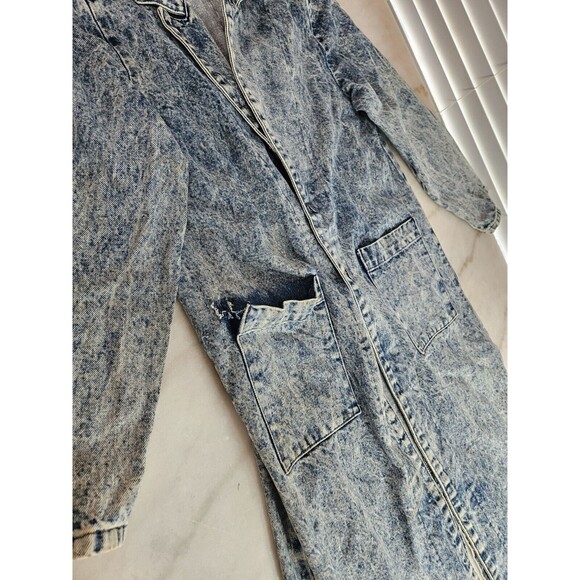 Sundance Long Denim Dress with Distressed Look and Classic Button Front - Medium - Picture 8 of 15